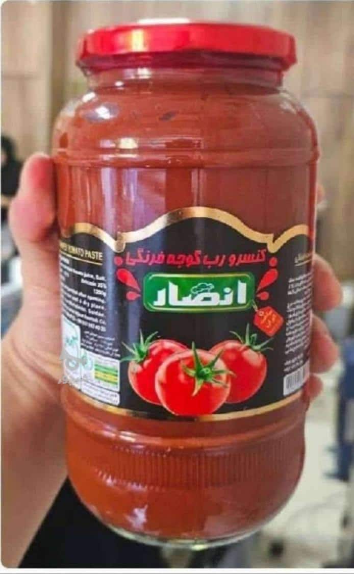 تصویر 3 از رب گوجه فرنگی انصار انتخابی مناسب برای طعم دهی بهتر و رنگ دهی طبیعی غذا